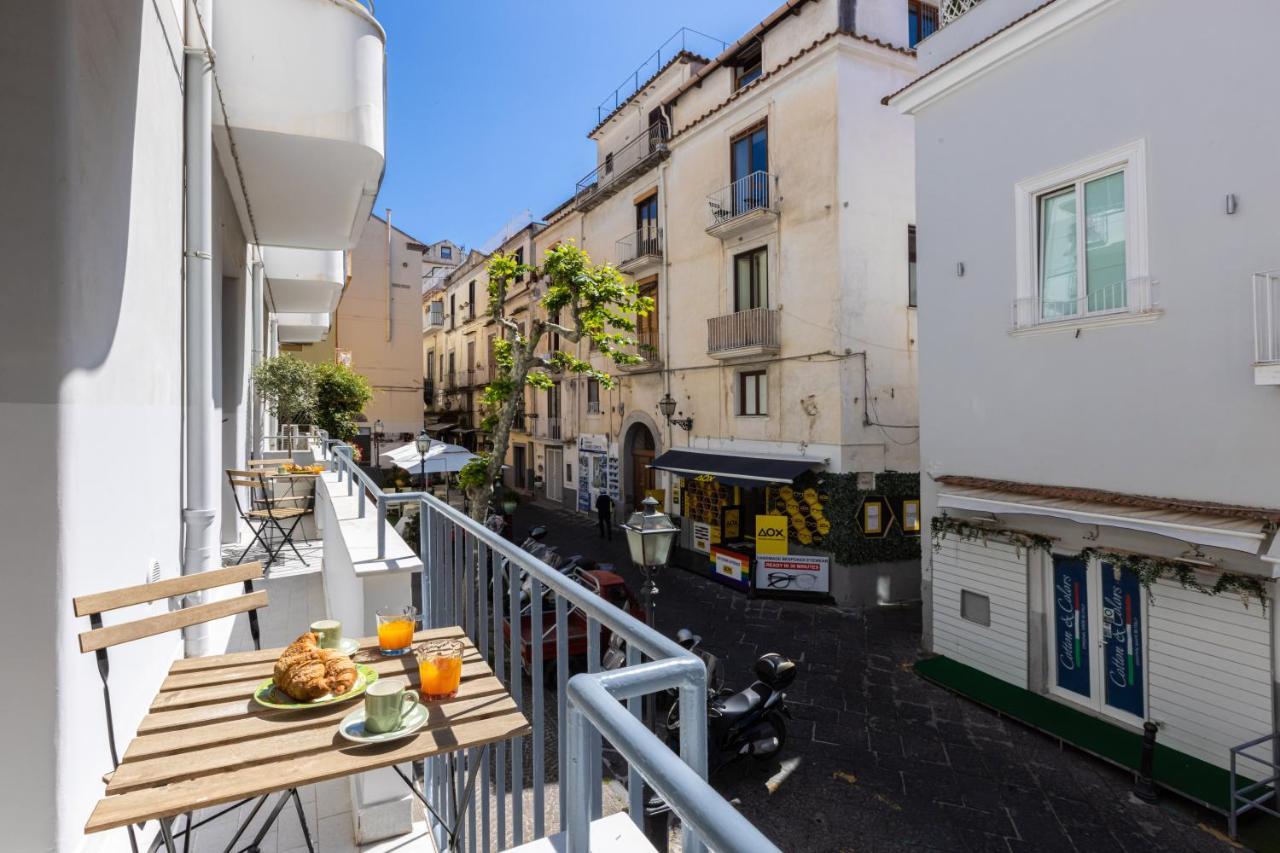 Sorrentovibes - Spacious 3 Bedrooms Apartment In Sorrento Oldtown Exterior photo